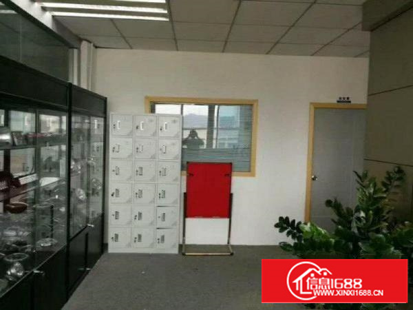 平湖富民工业区附近即将空出楼上精装修700平米招租