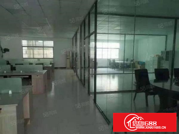 桥头镇工业园内厂房出租，面积1200平方，水电齐全