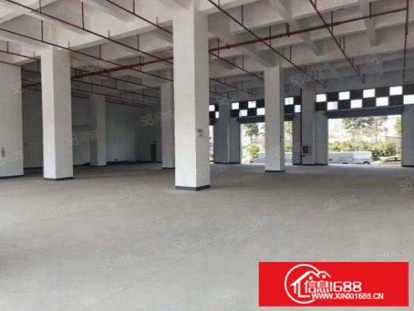 平湖华南城附近仓库5000平米，每层1500平米，带装修