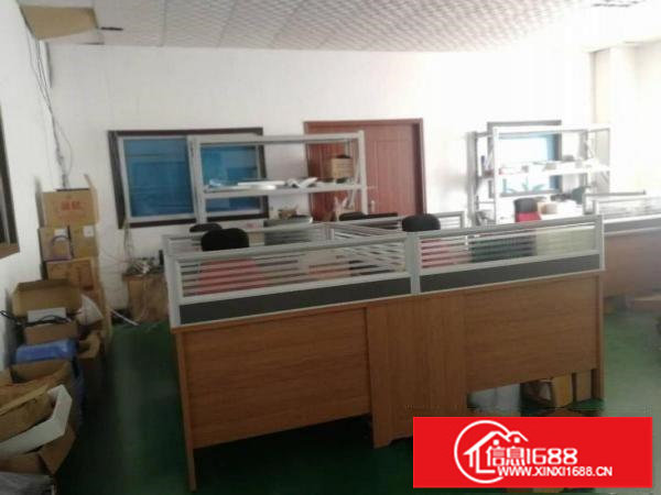 龙岗中心城爱联楼上带装修厂房200平米出租