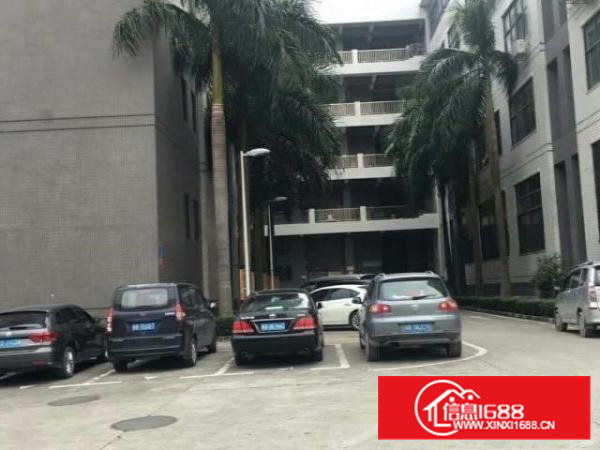 西乡带装修厂房2400平米招租