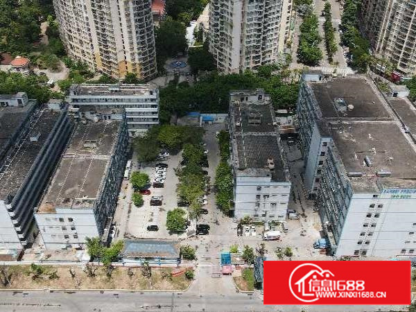 厂区24监控，消防设施喷淋系统齐全，园区各项资质齐全