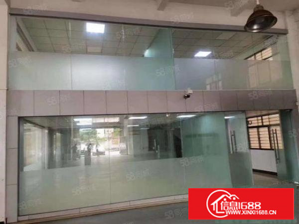 长安镇新出一楼厂房600平，带装修水电及豪华阁楼玻璃办公室