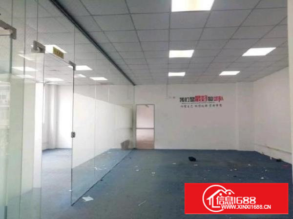 西乡，鹤洲，洲石路边，大型工业园，650平带精装修厂房出租