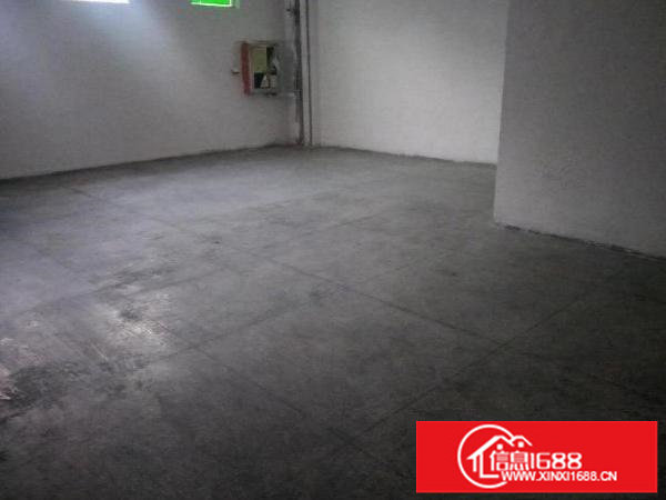 坂田原房东三楼整层1300平方可分租