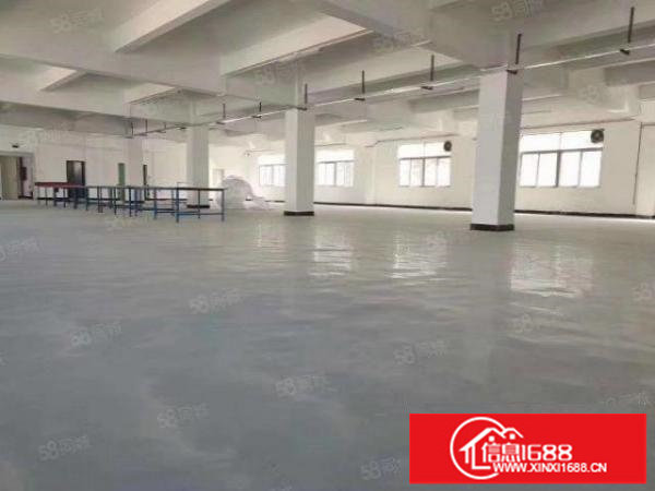 平湖华南城标准厂房招租，一楼，二楼各900平米三楼600平米