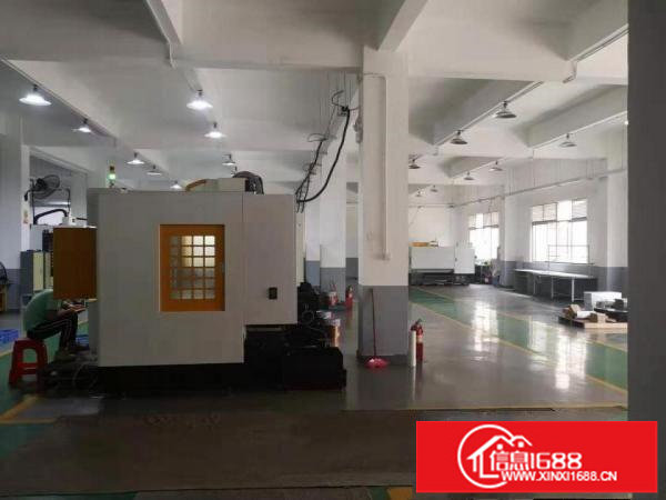 坪地新出800平楼上整层厂房出租，实际面积无公摊