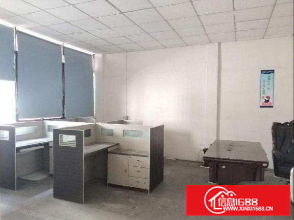 出租龙岗区中心城工业区新出一楼300平，带办公室，水电到位