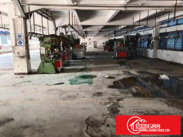 凤岗雁田新出标准厂房2300平精装修超大空地厂房出租