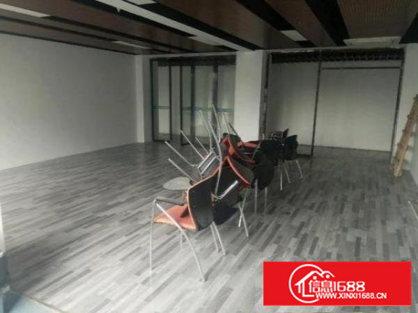 沙井后亭步涌宝安大道北环路楼上3吨电梯带装修厂房出租