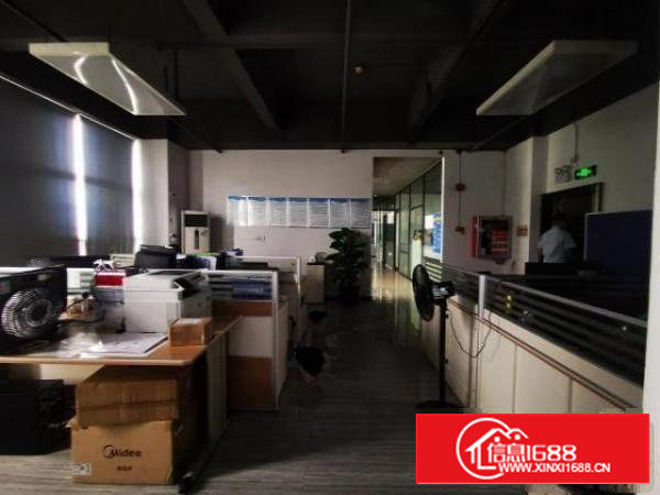 出租宝安沙井豪华装修厂房