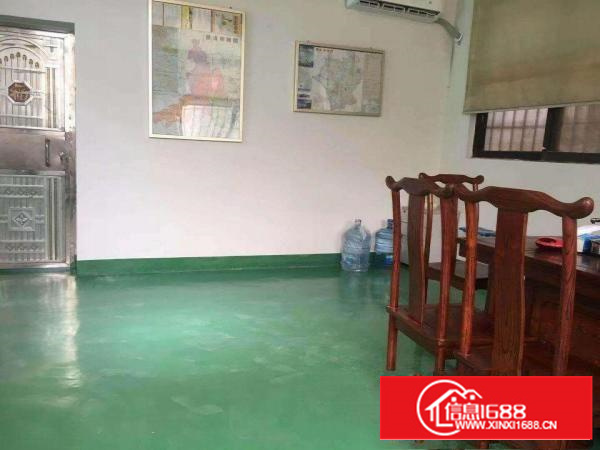 横岗永湖地铁站1000平米带装修厂房出租