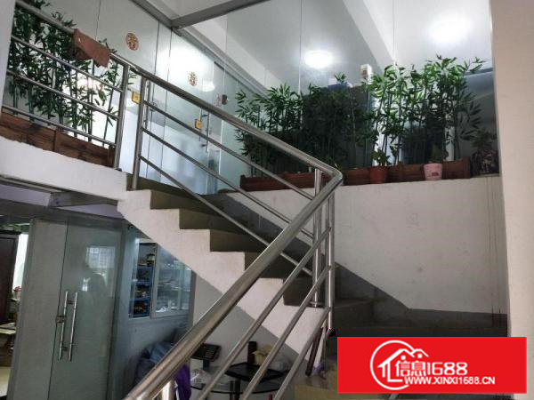 （凤岗原房东）五联无公摊单层小独院厂房出租580平方、近深圳