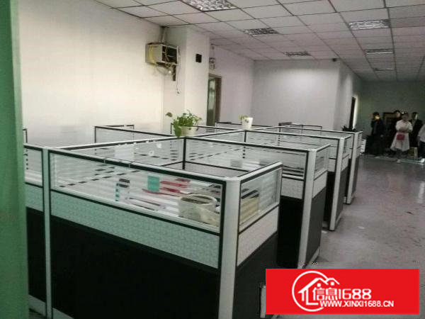 平湖鹅公岭新出1楼700平方厂房急租