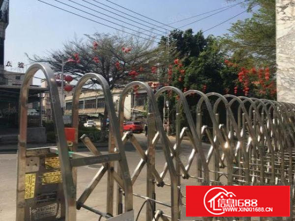 原房东二楼5000平方，可分租合租，正规厂房工业用地可办环评