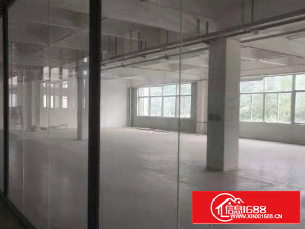 石岩三联工业区附近红本1－4楼厂房600平起分，房东负责隔墙