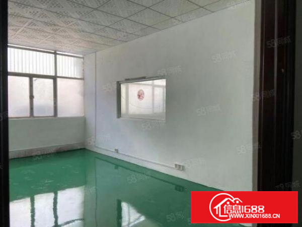 清溪镇新出标准厂房一楼730平方出租，带现成精装修。