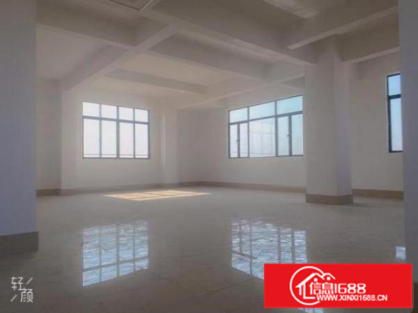 每层380平米，全新厂房带装修