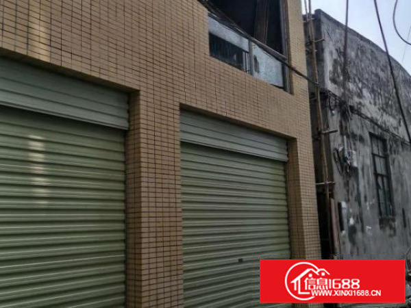 常马路122号，玻璃店后排