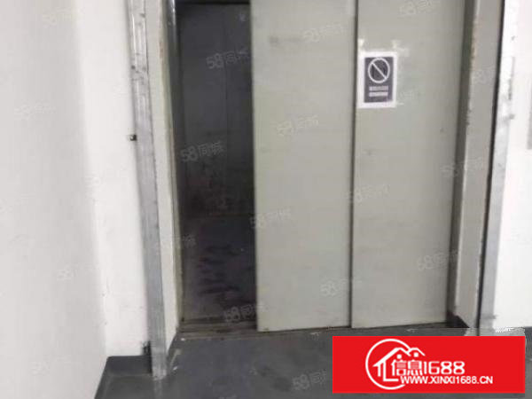 布吉大芬油画村218平328平厂房大小出租，全新地坪漆