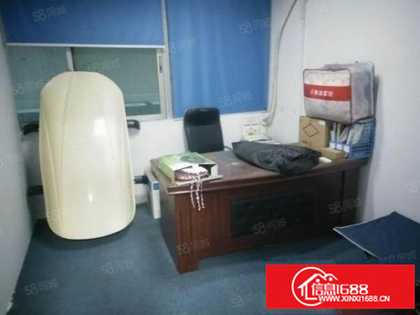 石岩塘头万大工业区新出3楼800平精装修厂房出租