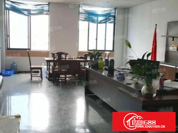 企石东山村出租1楼280平厂房，门口空地大