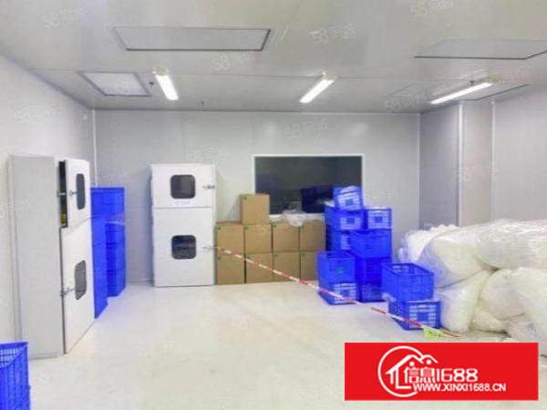 石岩料坑靠南光高速出口新出楼上全新无尘车间对外招租，价格美丽