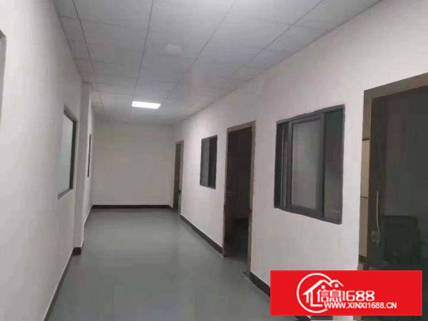 工业园刚退出新装修好三楼厂房面积1500平方米