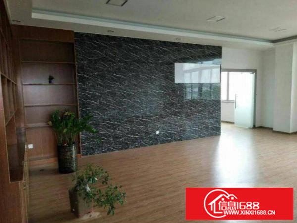 横岗四联原房东二楼1800平标准工业厂房招租