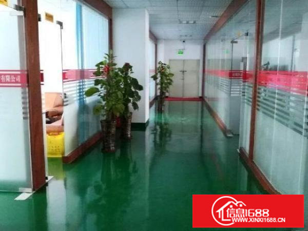 福永沿江高速会展中心附近楼上2000平方带装修