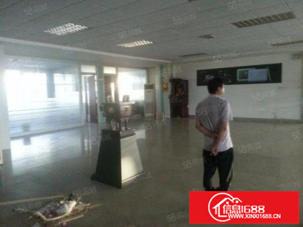 福永塘尾新出楼上带装修800平米厂房招租