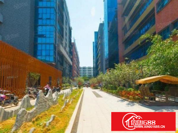 民治地铁口附近电商园带装修168平方米出租