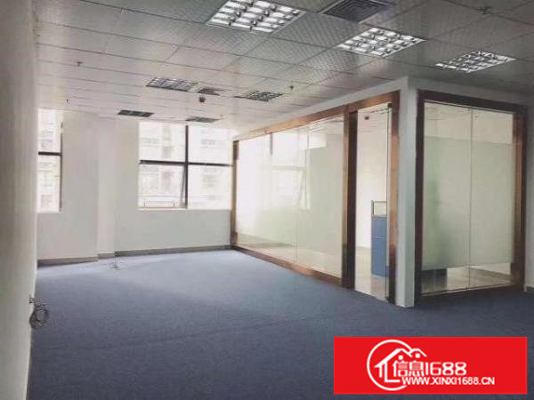 五和地铁口办公室大小面积招租，交通方便，带工作卡位