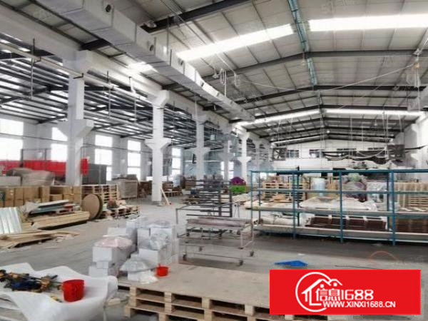 东莞谢岗新出2000平钢构,滴水8米有牛角,可做喷漆污染行业