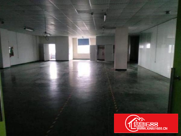 沙井107国道新桥高速路口芙蓉3楼790平精装修厂房出租