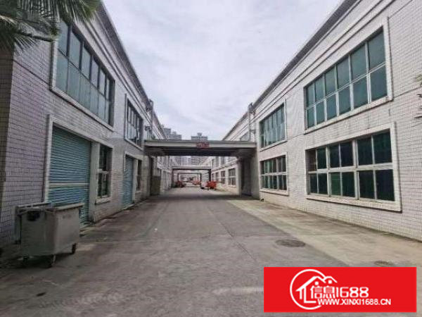 坪山大工业区新出1500平米8米高的一楼厂房出租，空地大