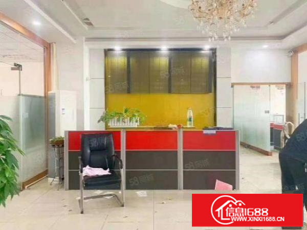 福永凤凰第二工业区内新空出楼上整层豪华装修1610平厂房出租