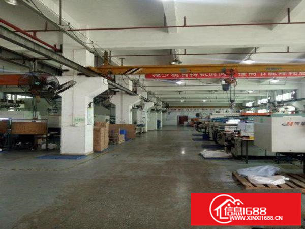 出租龙岗区平湖一楼1000平米带行车厂房