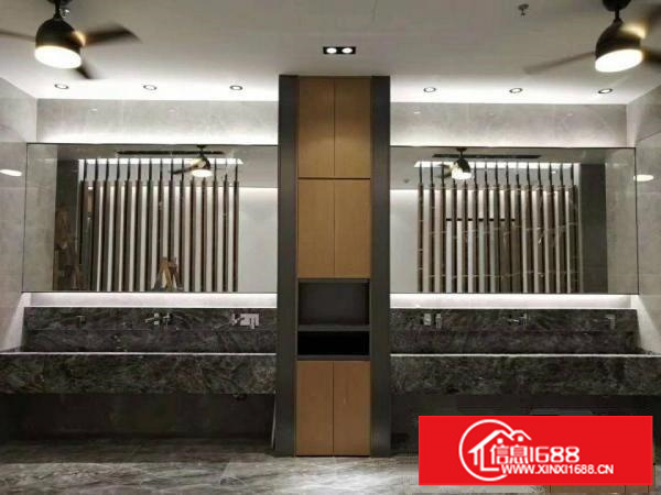 坂田华为基地甲级写字楼精装1025000自由组合水电齐全