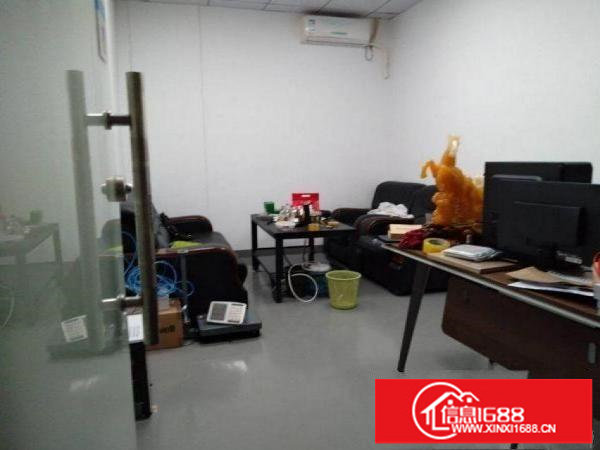 横岗西坑村独院厂房650平方出租，精装修，带无尘车间