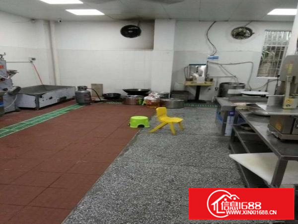 平湖新木村委附近460平方食品加工厂房出租，精装修