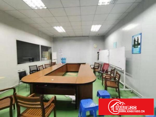 （装修形象美丽）清溪青皇村800平方米工业园楼上厂房招租