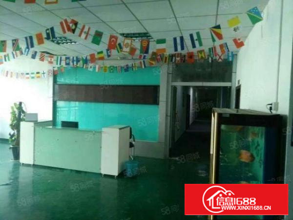 石岩罗租艾美特工业园旁600平米精装修，不要转让费