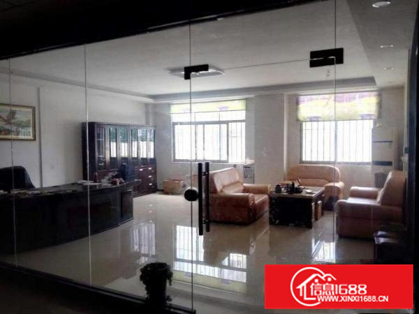 原房东厂房3楼出租2500平米