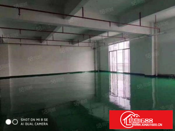 坪山主干道红本厂房3楼米750平，免转让费现成装修带办公室