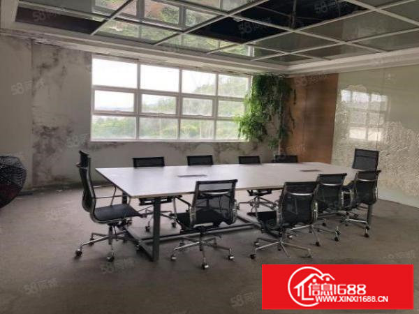 六约靠近布吉实业客户分租450平带装修合同长