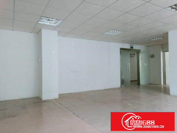 龙华油松新出楼上带装小面积厂房150到300平出租