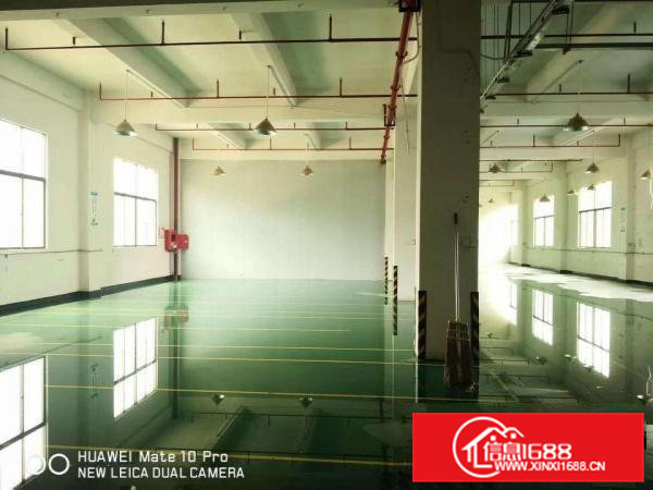 现成装修全新地坪漆凤岗五联工业区一二楼各900平厂房出租