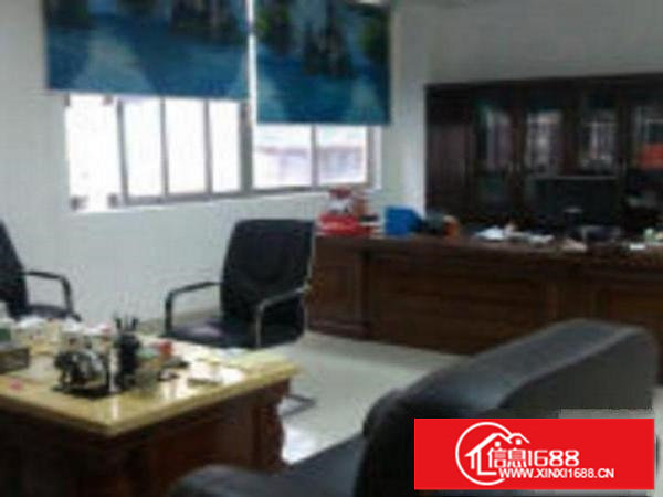 龙岗嶂背步行街1楼厂房800平出租水电齐全形象特好