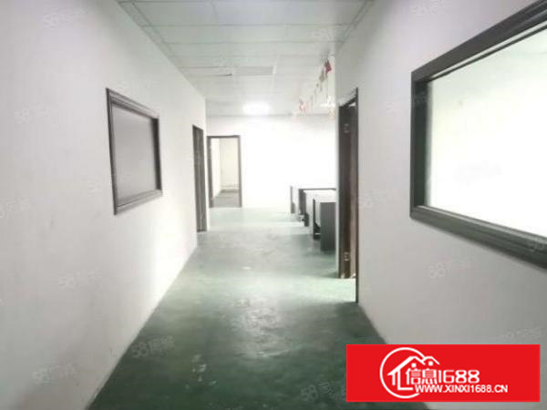 石岩裕同集团旁新出楼上精装修厂房650平出租水电齐全